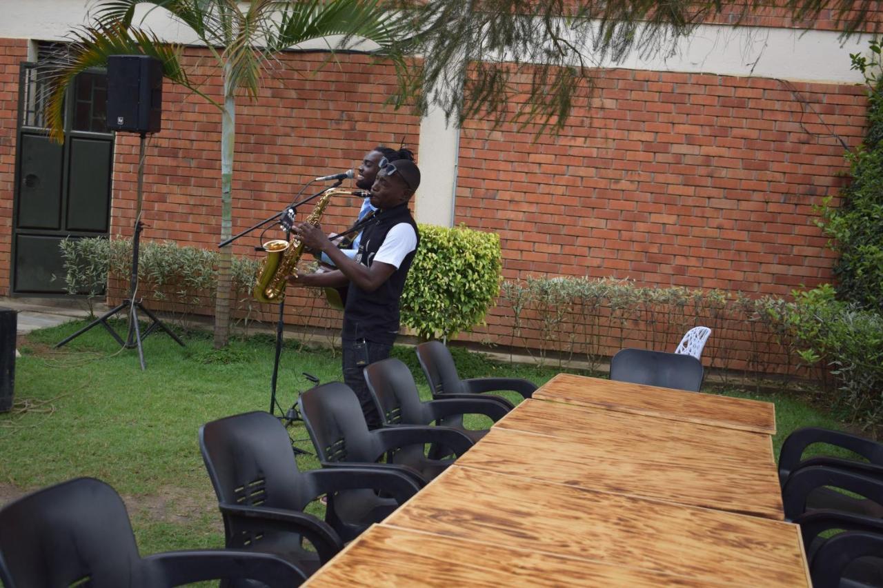 Acacia Hotel Mbarara Nyamitanga Exteriör bild