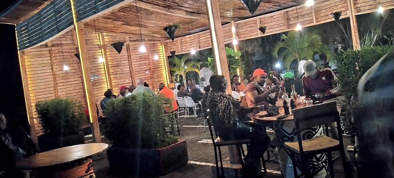 Acacia Hotel Mbarara Nyamitanga Exteriör bild