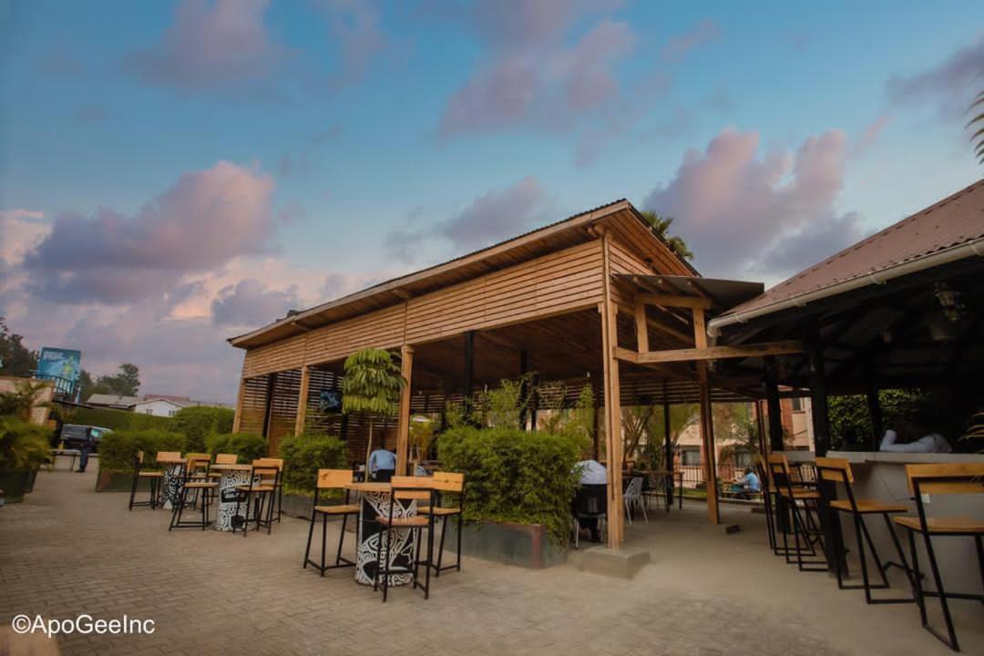 Acacia Hotel Mbarara Nyamitanga Exteriör bild